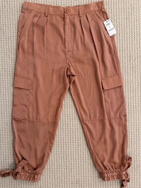 “AND NOW THIS” Macy’s brand silky cargo pants Nude color Size 10 NEW NWT